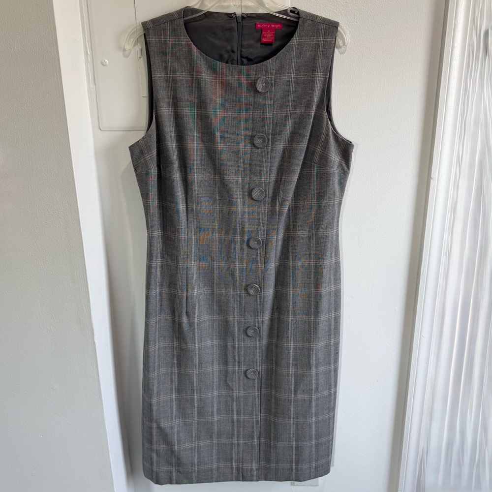 Sunny Leigh Gray Plaid Sleeveless Midi‎ Dress